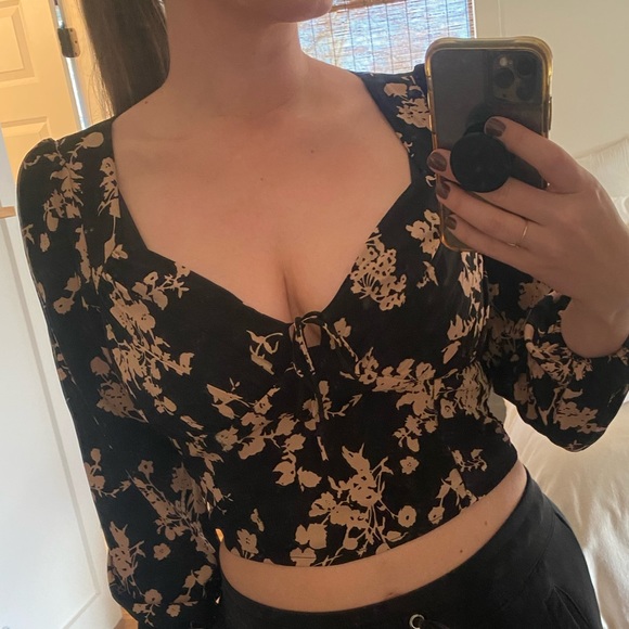 Abercrombie Top - Picture 6 of 8